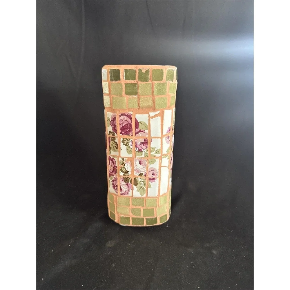 Ceramic Mosaic Floral 9 1/2